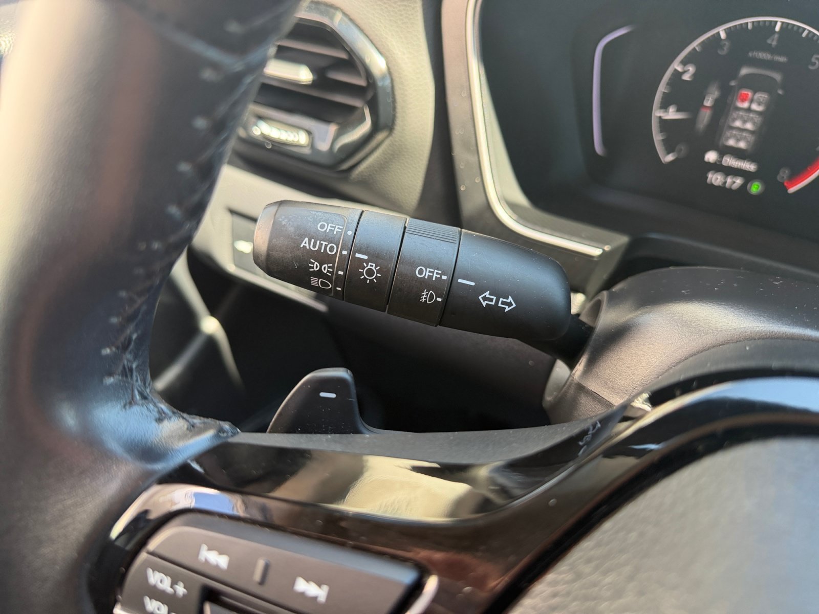 2023 Honda Pilot EX-L - Photo 13