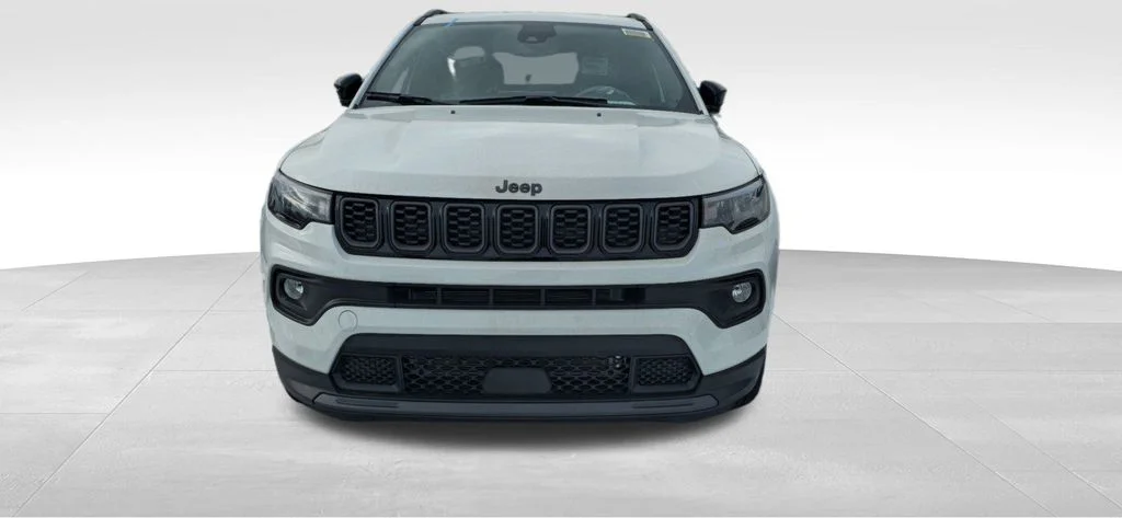 New 2026 White Jeep Latitude image 2