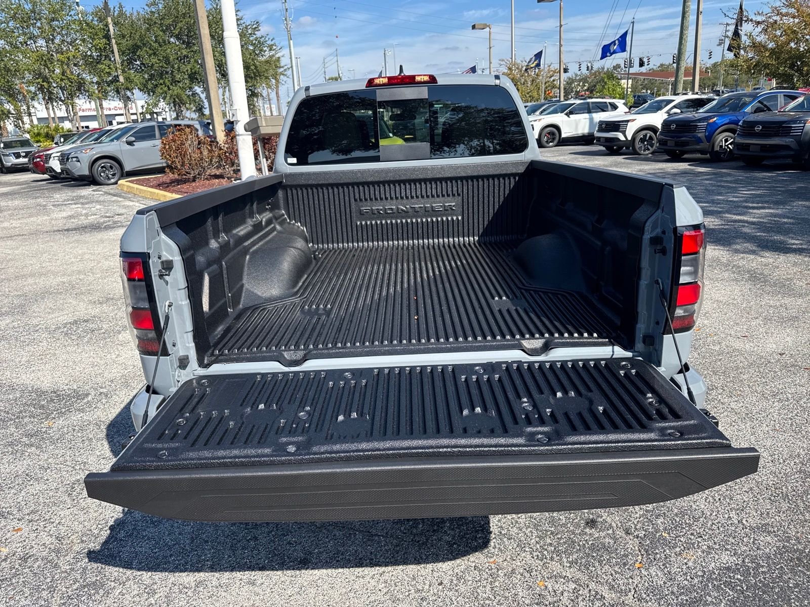 New 2026 Nissan Frontier SV 4D Crew Cab