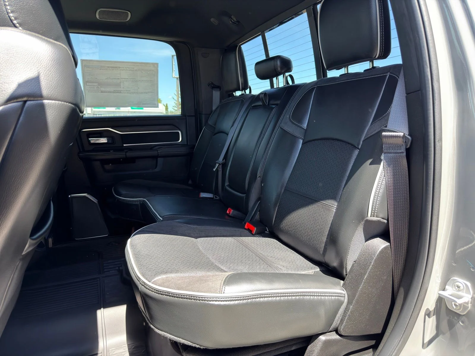 New 2026 Ceramic Gray Clear-Coat Exterior Paint RAM Laramie image 28