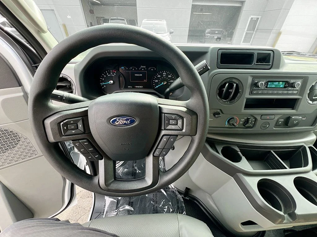 New 2027 Oxford White Ford Base image 21