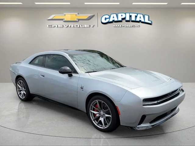 Used 2025  Dodge R/T Scat Pack image 7