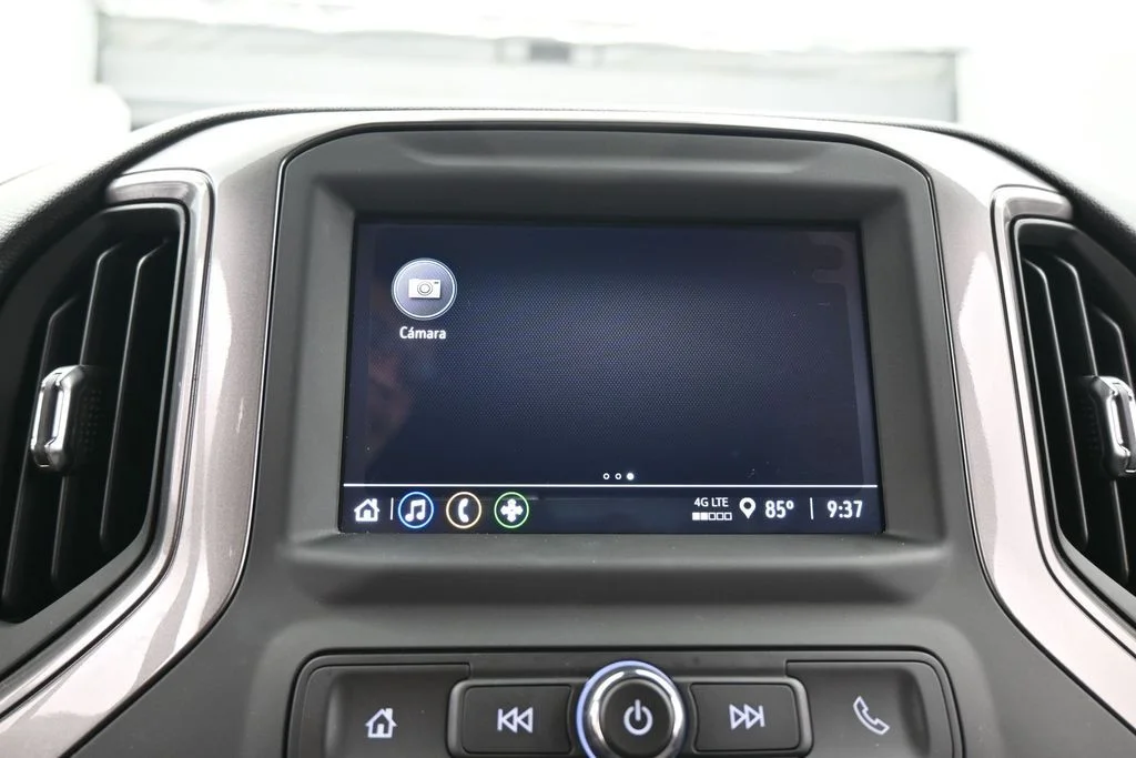 Used 2025 Black Chevrolet Custom image 23