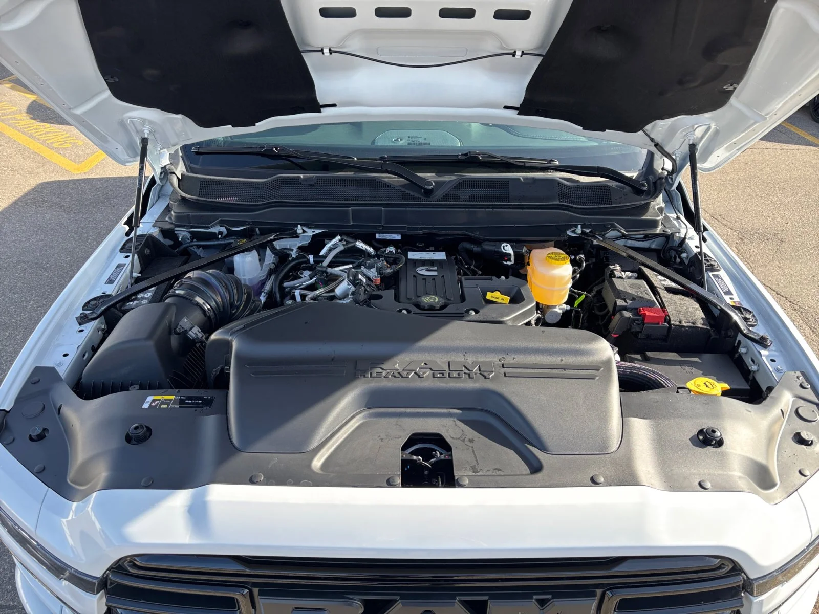 New 2027 Bright White Ram Laramie image 20