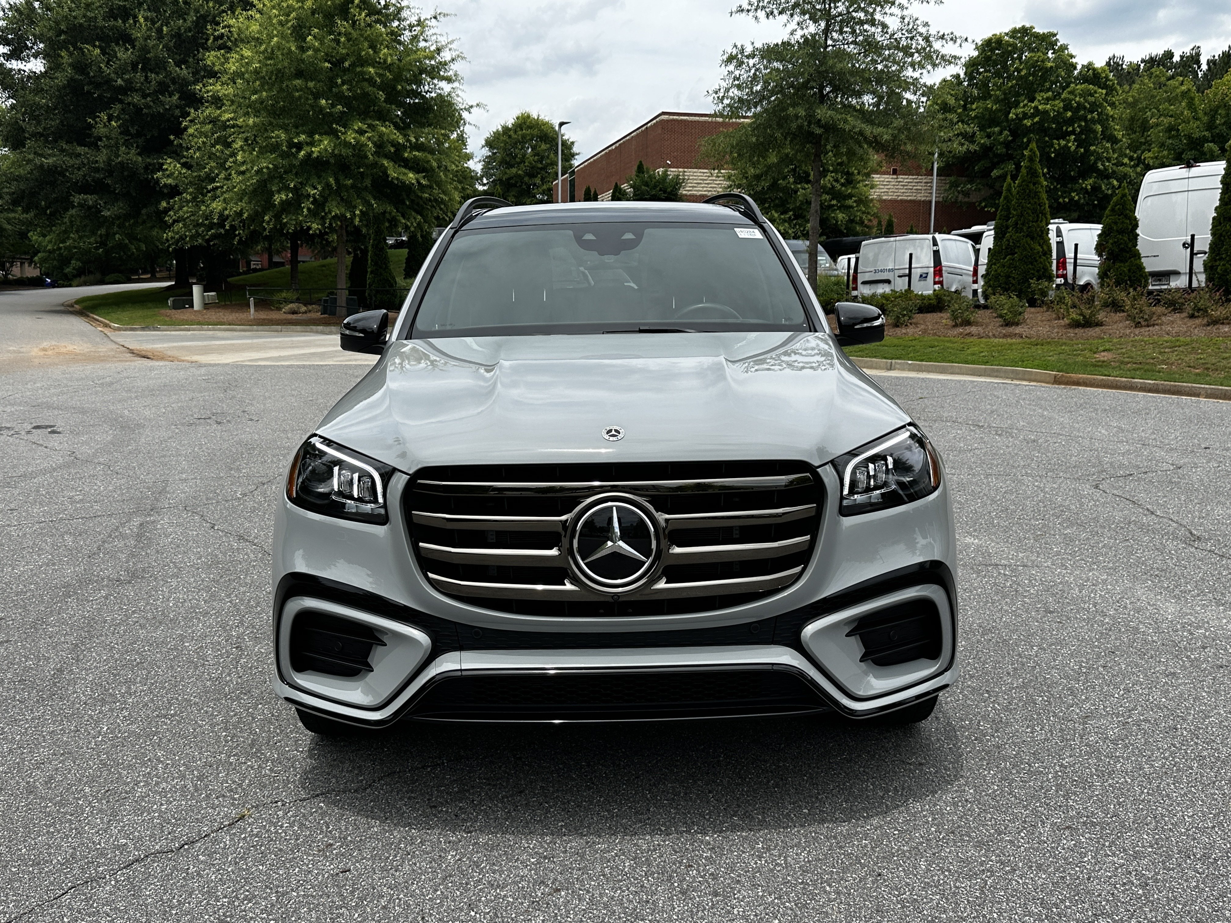 Certified Used 2024 Gray Mercedes-Benz GLS 580 image 3