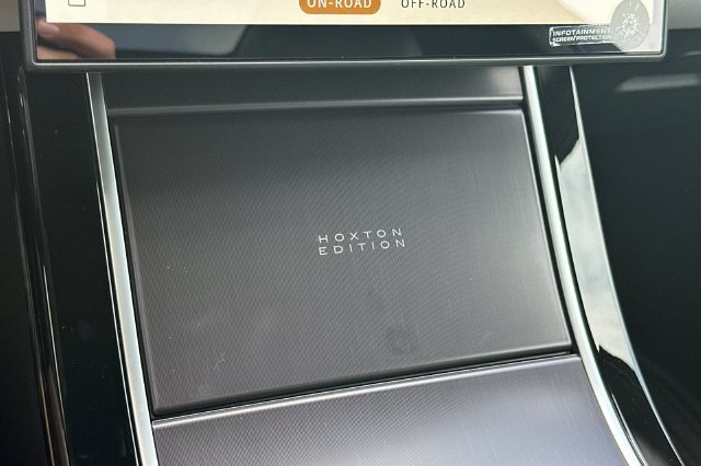 New 2026 Tribeca Blue Land Rover Hoxton Edition image 19