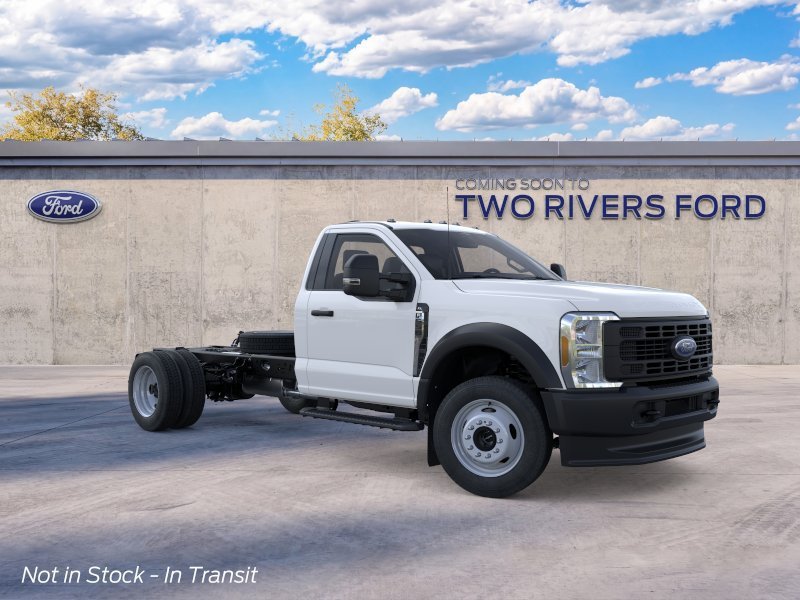 New 2026 Oxford White Ford F-550 image 7