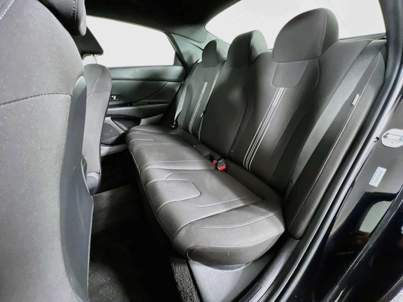 Used 2026 Abyss Black Hyundai SEL Sport image 23