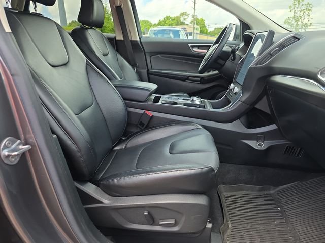 Used 2022 Gray Metallic Ford Titanium image 15