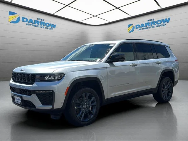 New 2026 Silver Zynith Exterior Paint Jeep Limited image 1