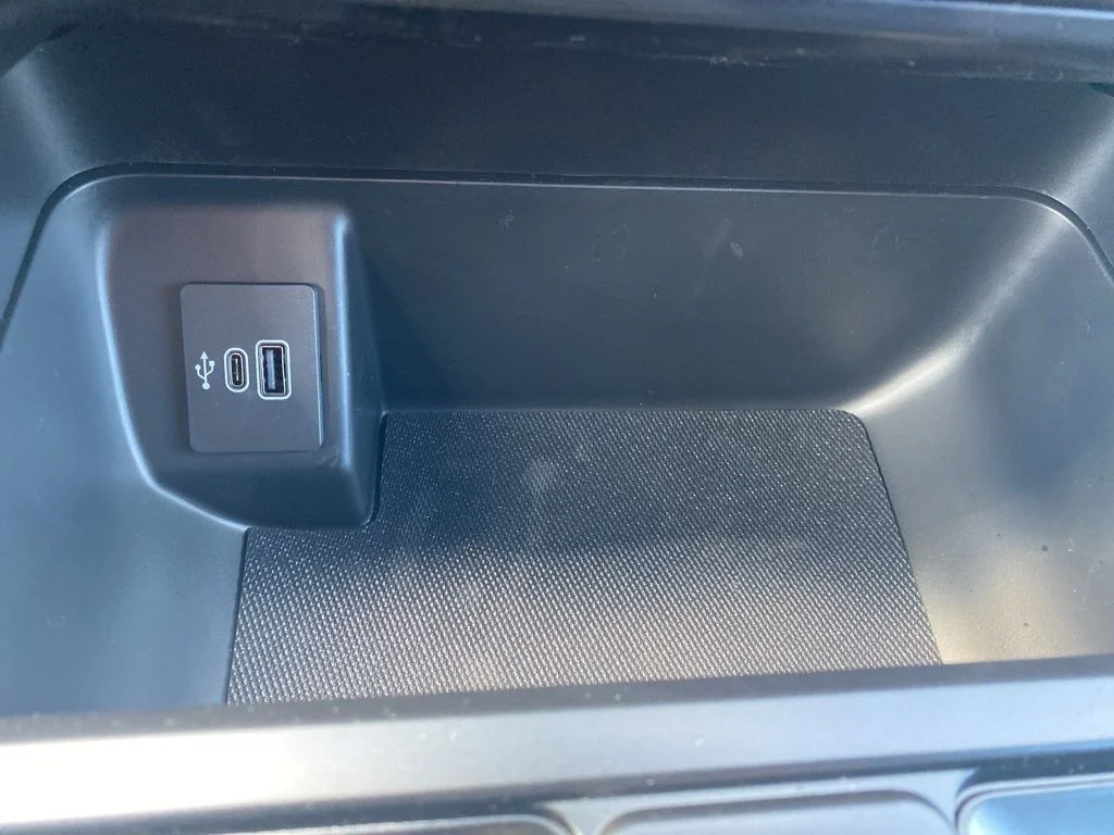 New 2026 Agate Black Metallic Ford XLT image 30