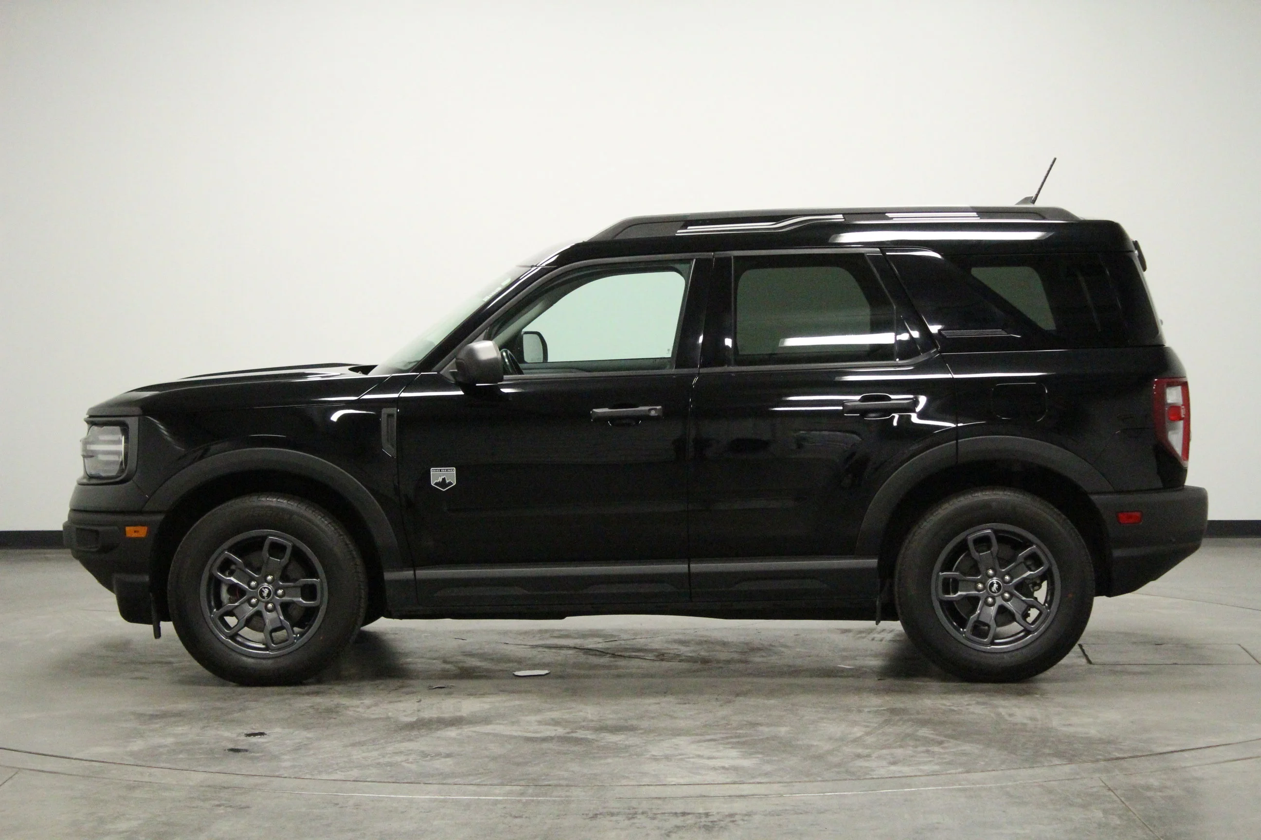 Used 2022 Shadow Black Ford Big Bend image 5