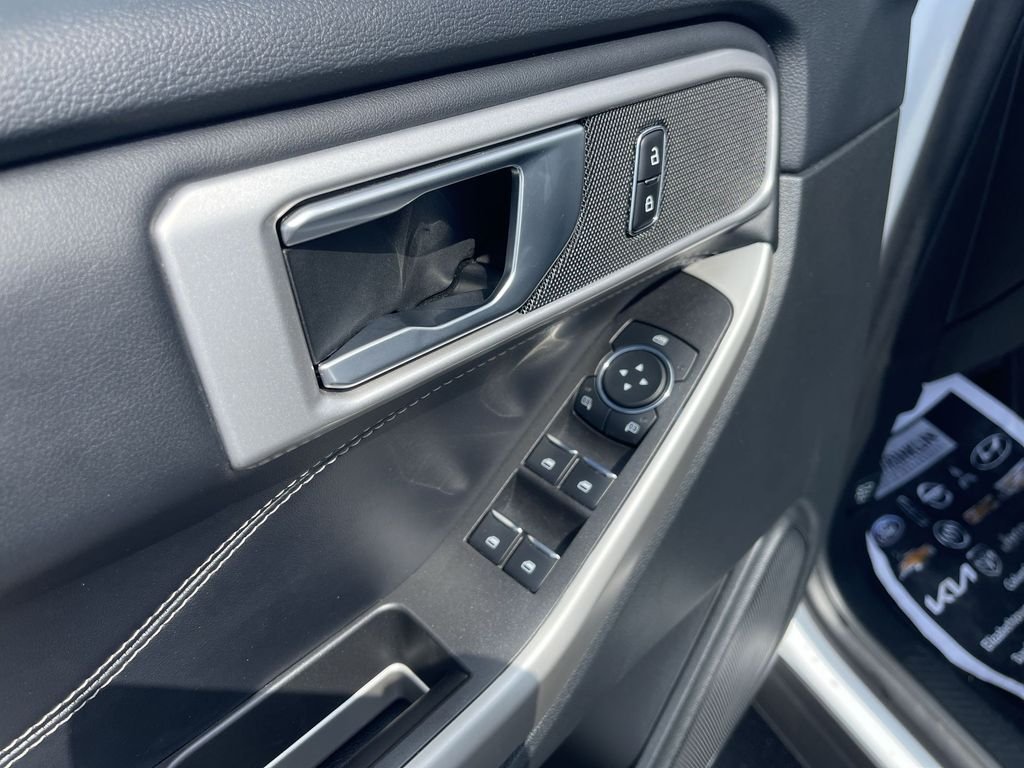 Used 2023 White Ford XLT image 13