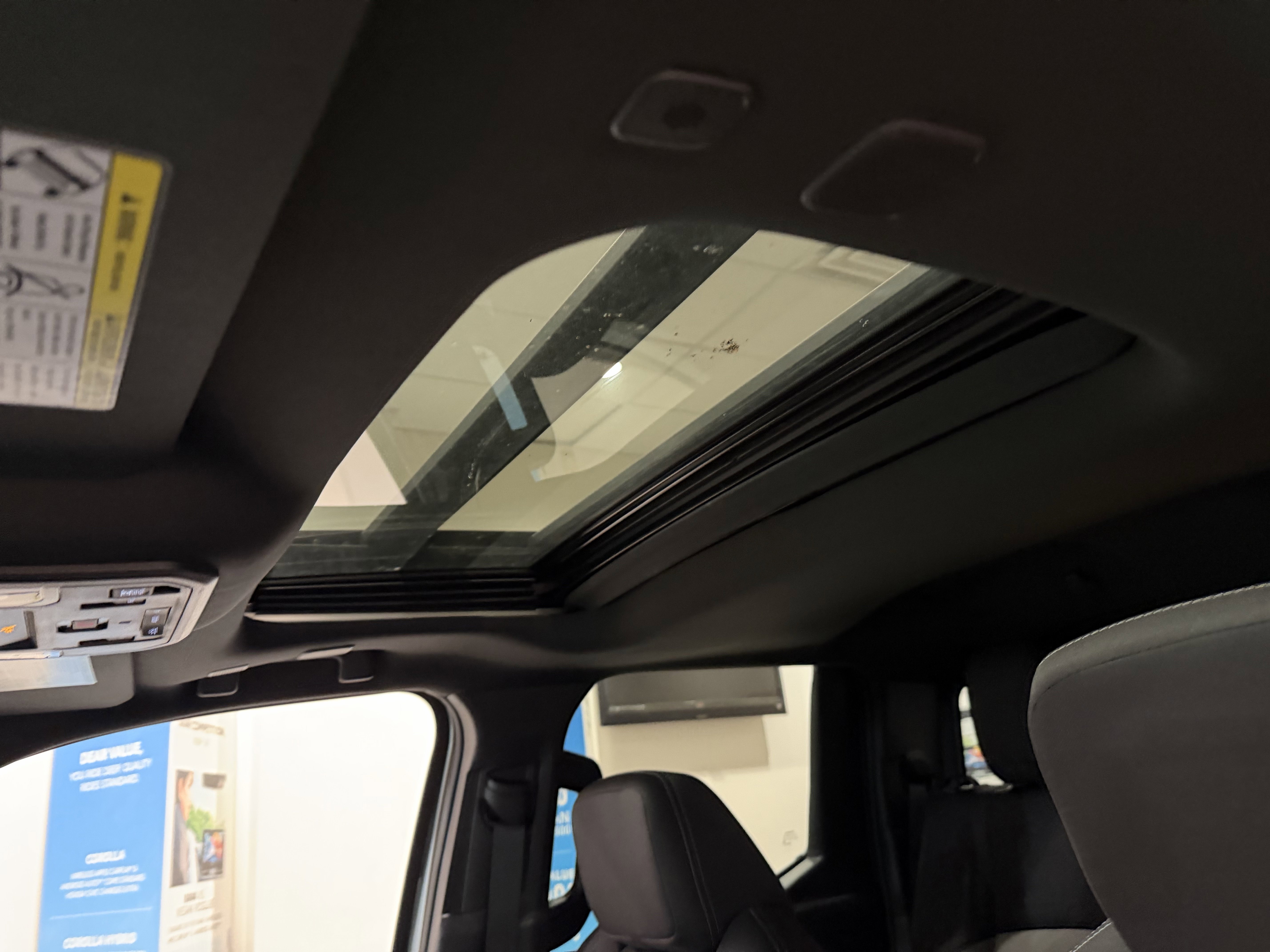 2025 Toyota Tacoma TRD Sport - Photo 30