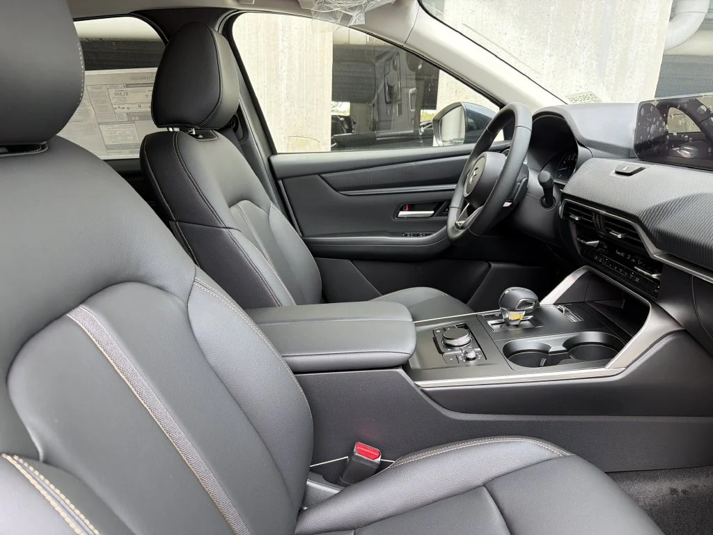 New 2026 Blue Mazda 3.3 Turbo Select image 10