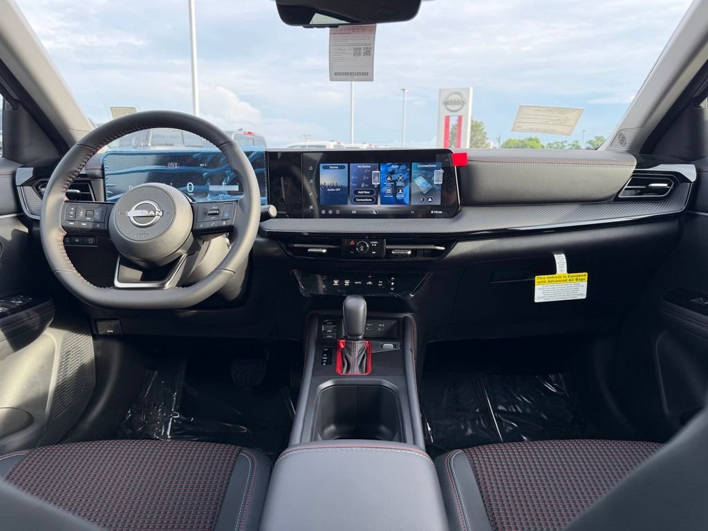New 2026 Aspen White TriCoat / Super Black Two-tone Nissan SR image 17