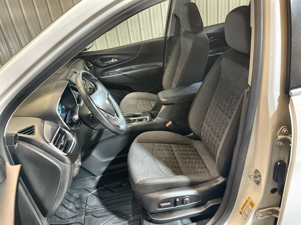 Used 2023 Summit White Chevrolet LT image 18
