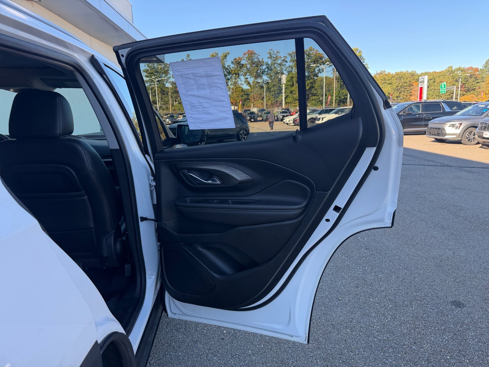 Used 2022 Summit White GMC SLT image 37