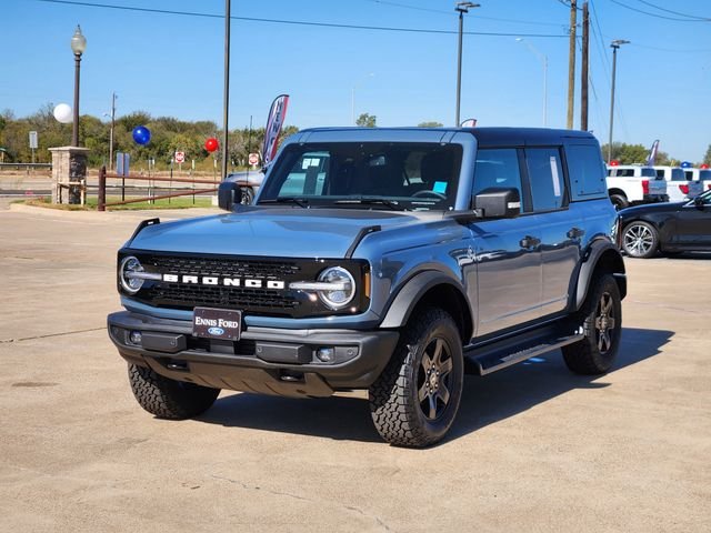 2025 Ford Bronco 4-Door Outer Banks - Photo 3