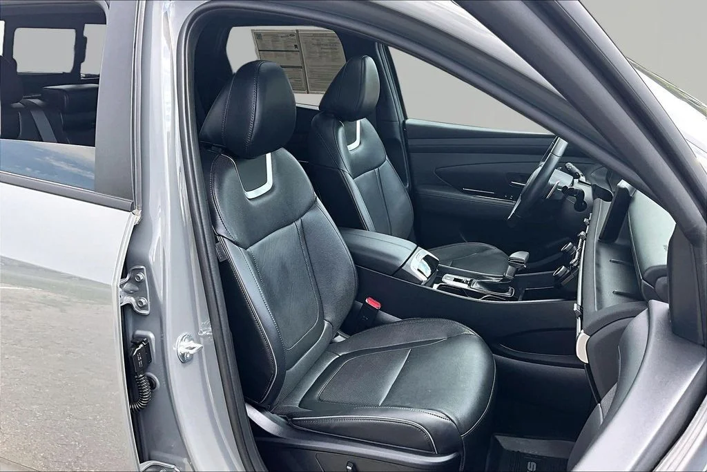Used 2026 Hampton Gray Hyundai Limited image 7