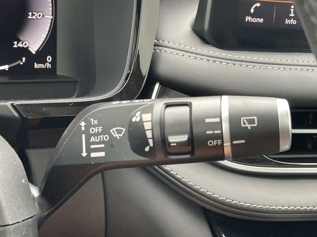 Used 2023 Black INFINITI LUXE image 18