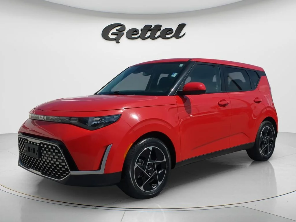 2023 Kia Soul 2.0L EX 6 IVT's photo