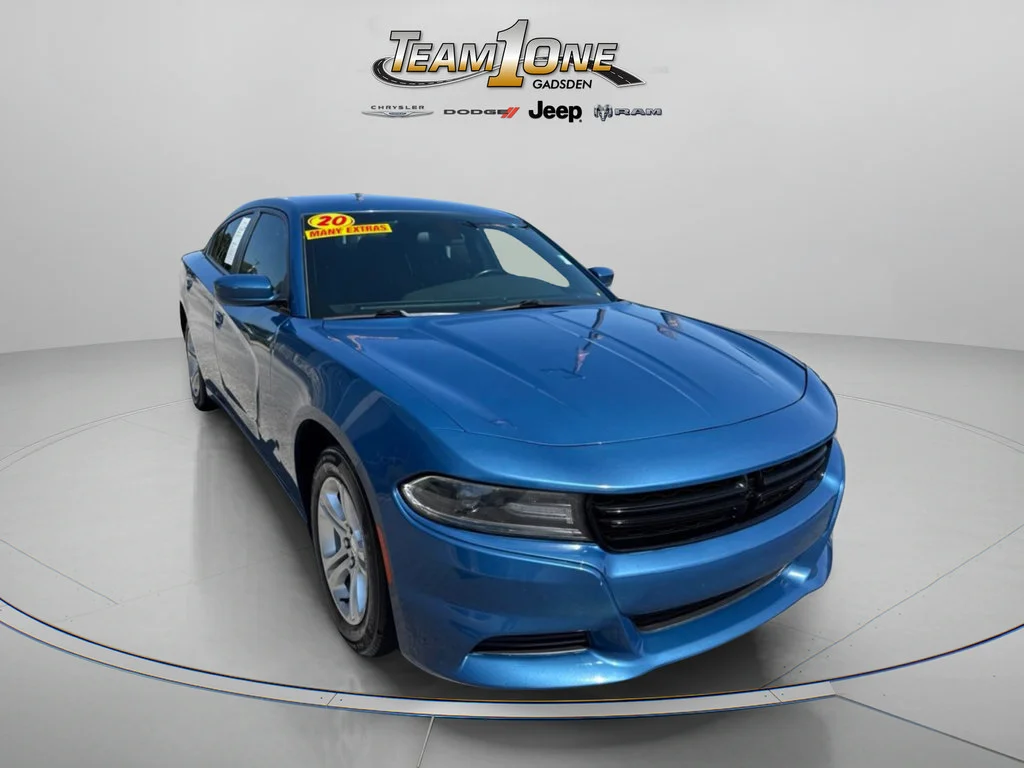 Used 2020 Frostbite Dodge SXT image 1