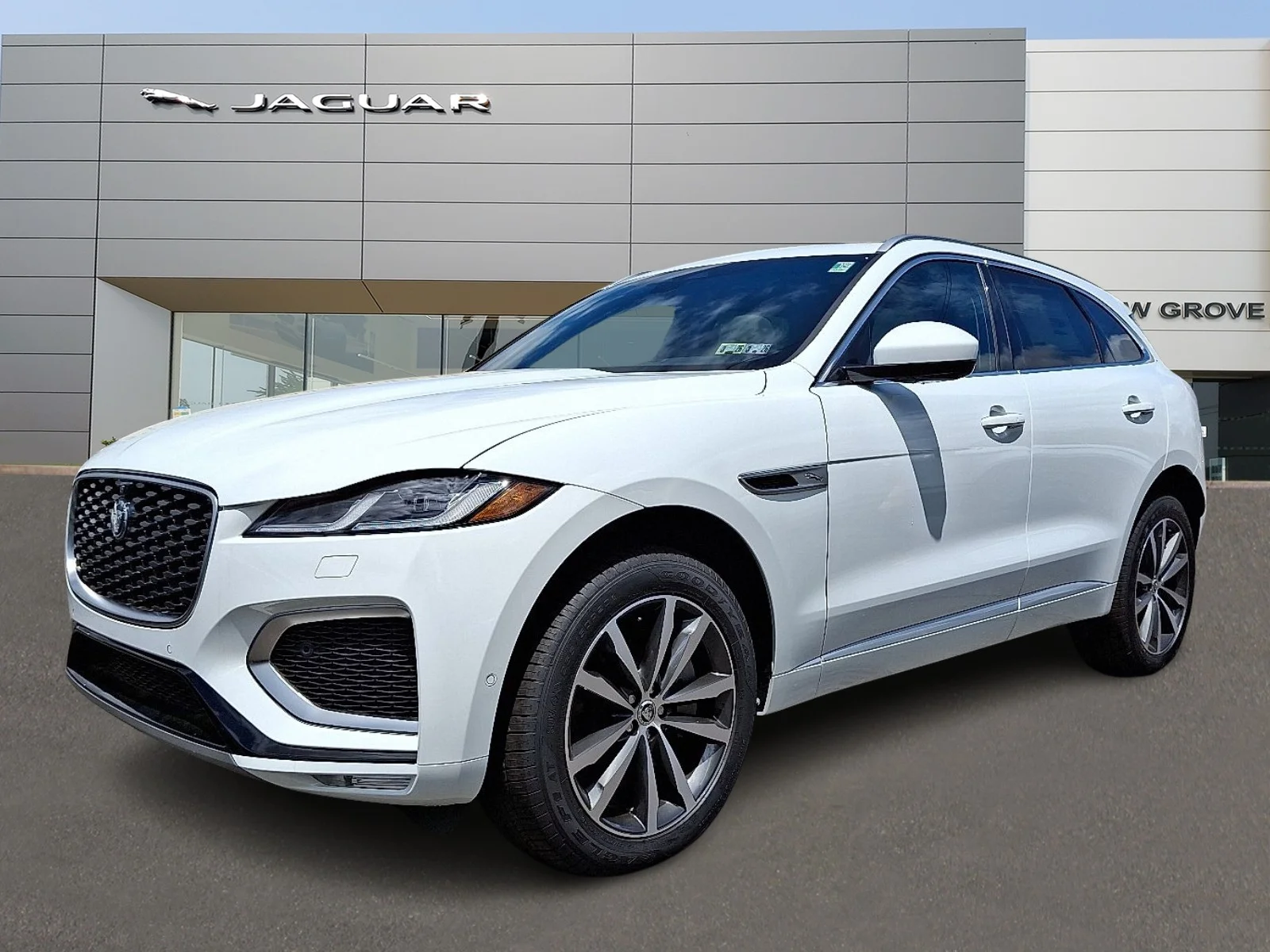 2026 Jaguar F-PACE P250 R-Dynamic S's photo