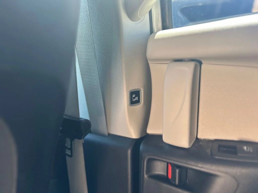 Used 2020 White Chrysler Touring L Plus image 35