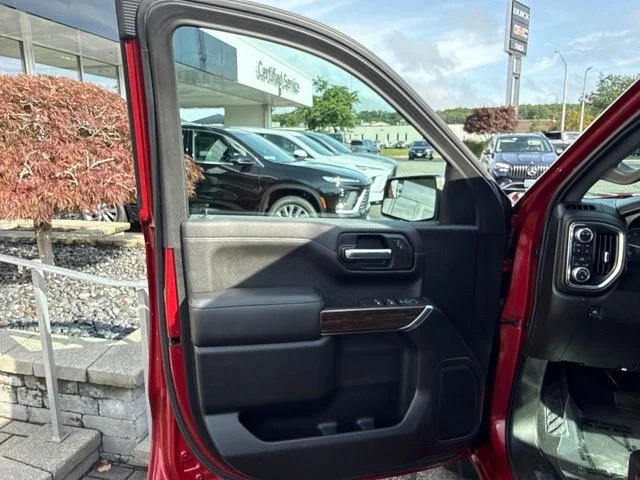 Used 2020 Red GMC SLE image 14