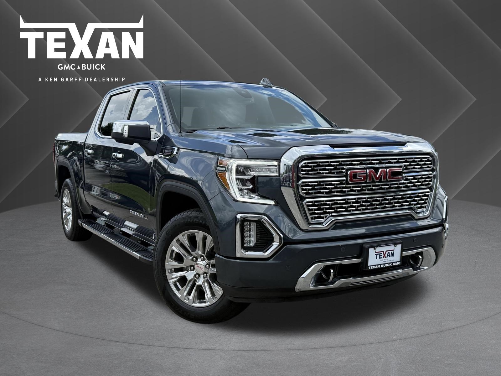 2021 GMC Sierra 4WD Crew Cab Short Box Denali's photo