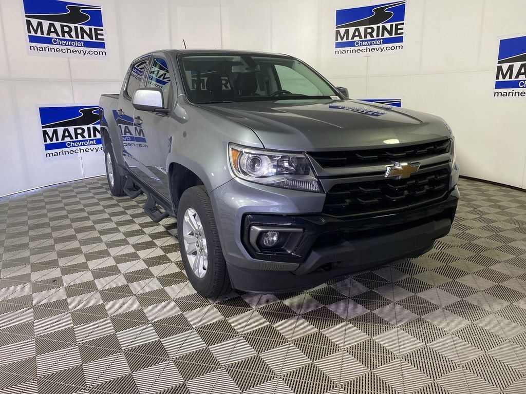 Used 2022 SATIN STEEL METALLIC Chevrolet 4WD LT image 1