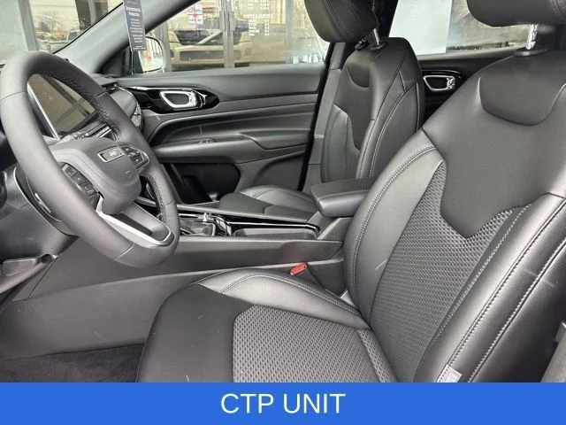 2026 Jeep Compass Latitude Altitude - Photo 4