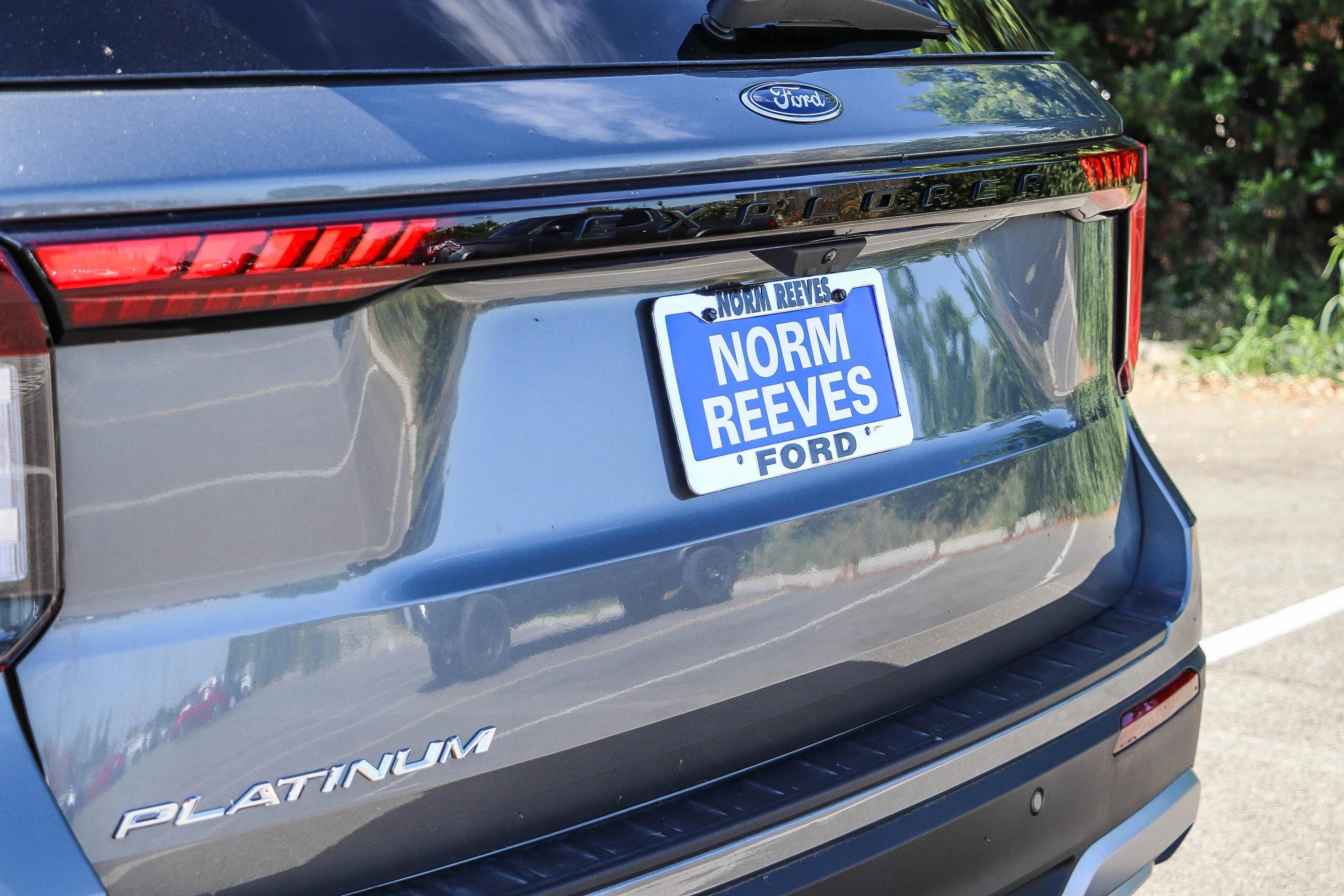 New 2026 Carbonized Gray Metallic Ford Platinum™ image 10