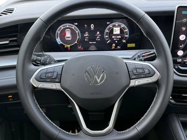 New 2026 Black Volkswagen 2.0T SE image 11