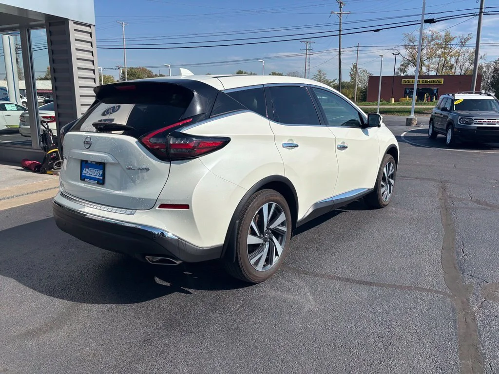 Certified Used 2023 White Nissan SL image 4