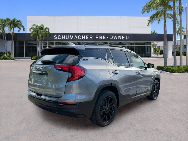 Used 2021 Gray GMC SLE image 7
