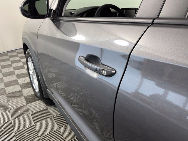 Used 2020 Gray Hyundai Value image 13
