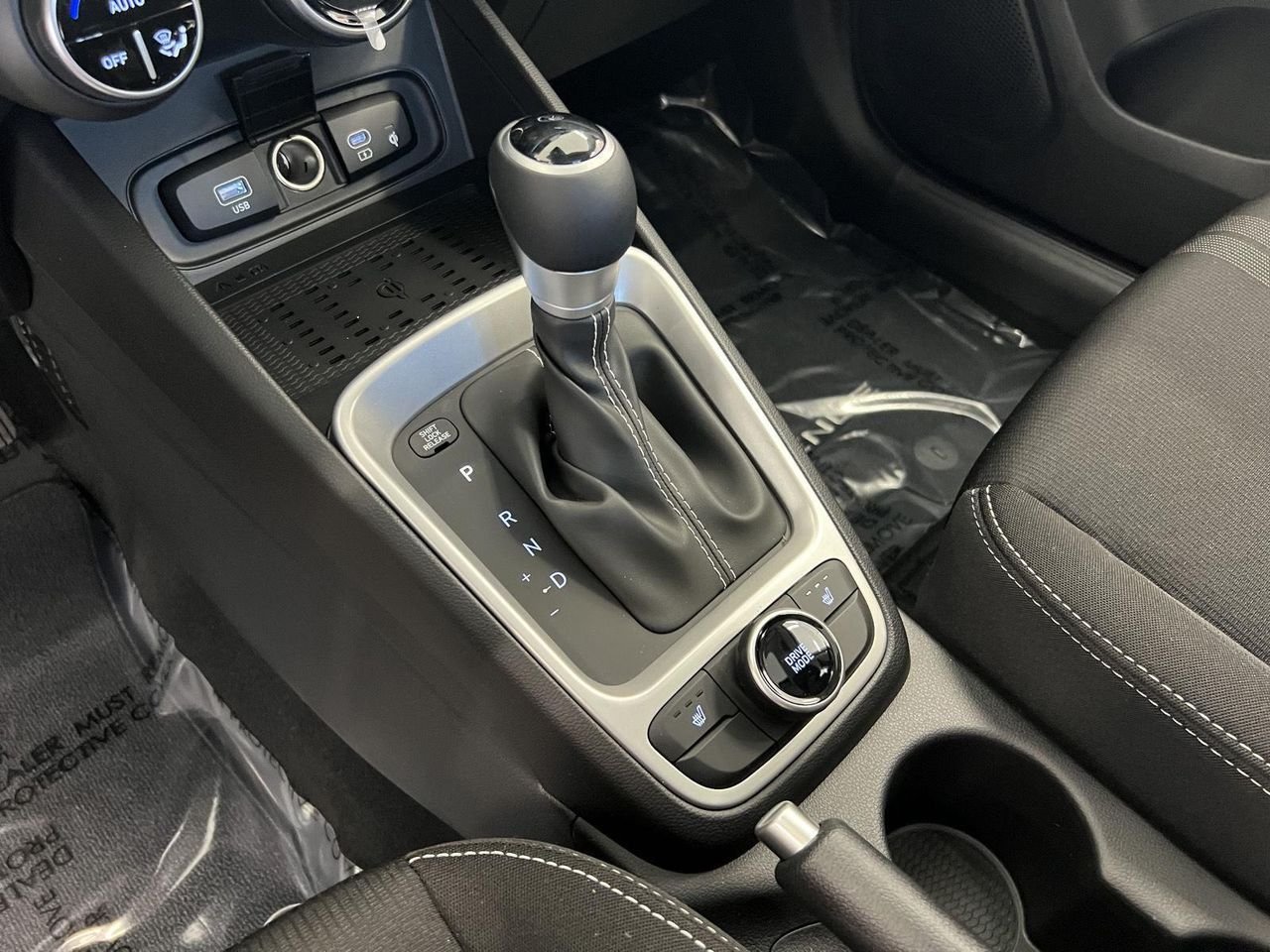 New 2026 Shimmering Silver Hyundai SEL image 18
