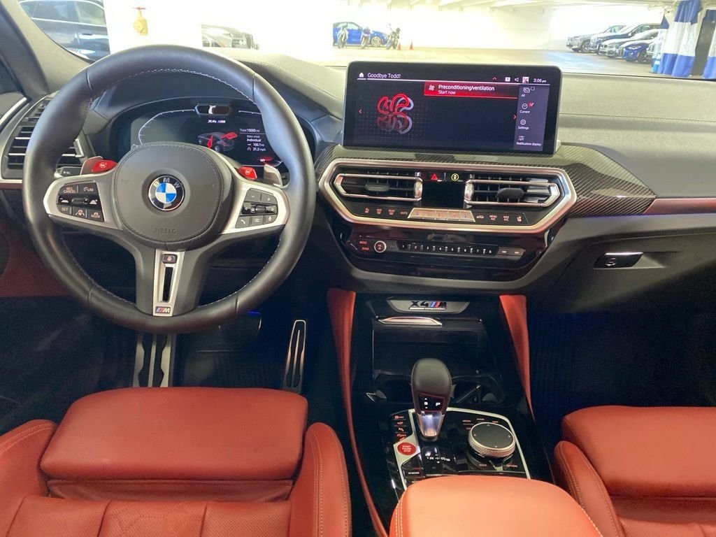 Used 2025 Brooklyn Grey Metallic BMW  image 9