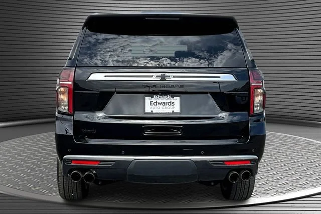 Used 2024 Black Chevrolet High Country image 5