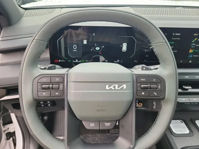New 2027 Glacial White Pearl Kia X-LINE SX image 19