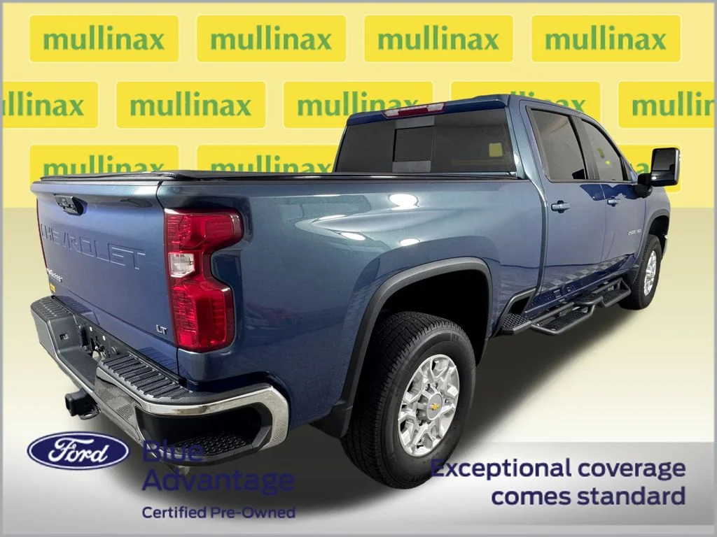 Certified Used 2025 Blue Chevrolet LT image 4
