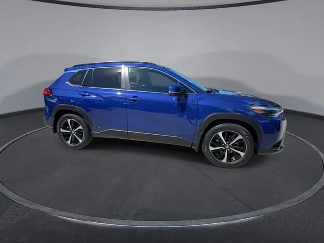 2024 Toyota Corolla Cross XSE - Photo 9