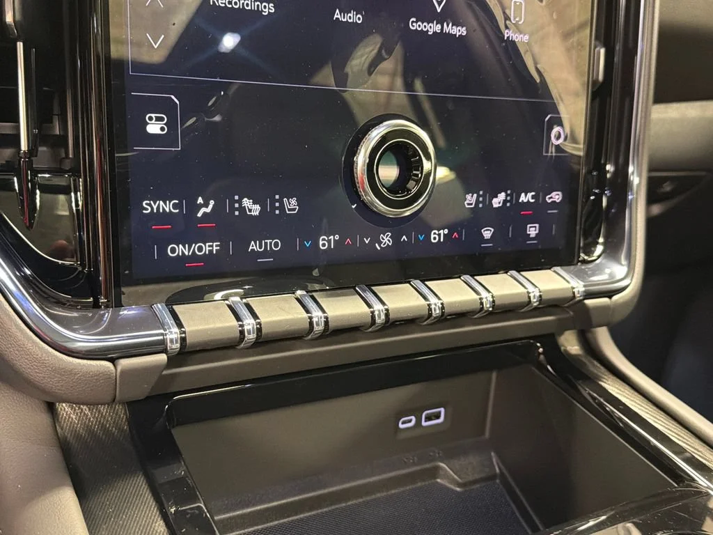 New 2026 Sterling Metallic GMC AT4 image 39