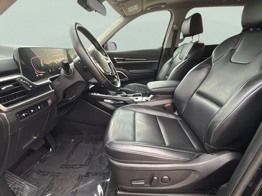 Used 2023 Ebony Black Kia S image 10
