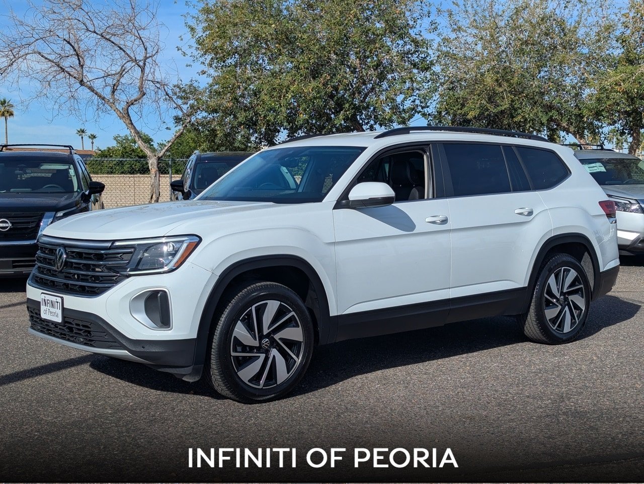 2024 Volkswagen Atlas SE w/Tech