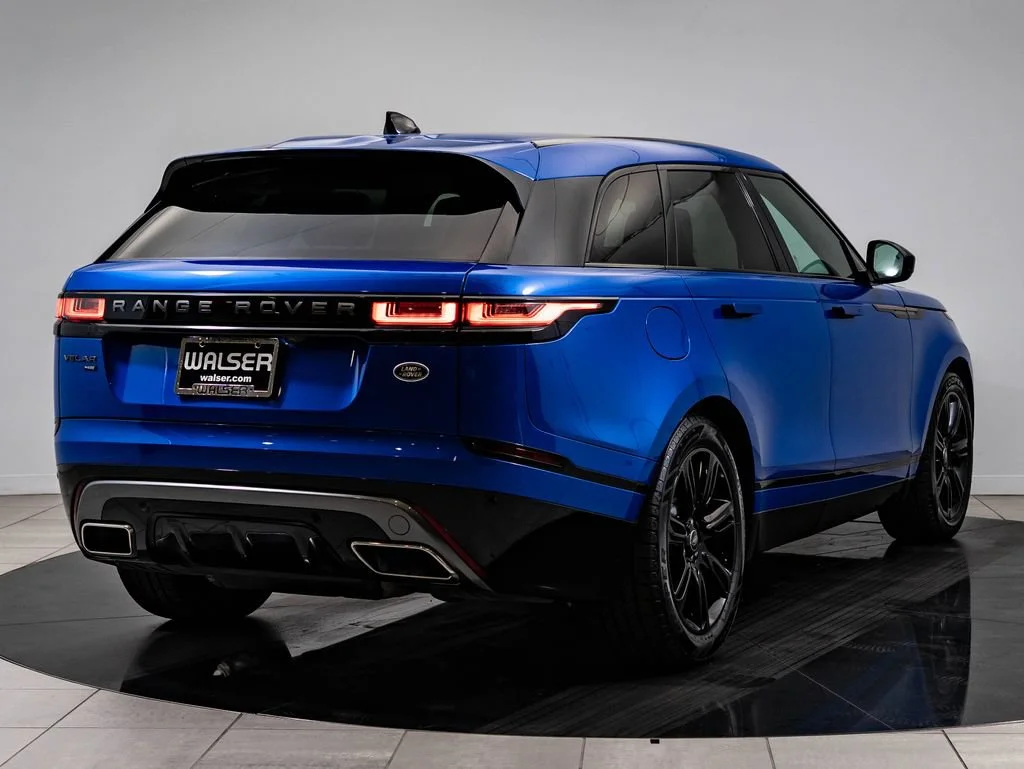 Used 2022 SVO Premium Palette Blue Land Rover R-Dynamic HSE image 10