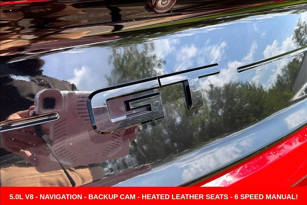 Used 2021 Red Ford GT Premium image 28