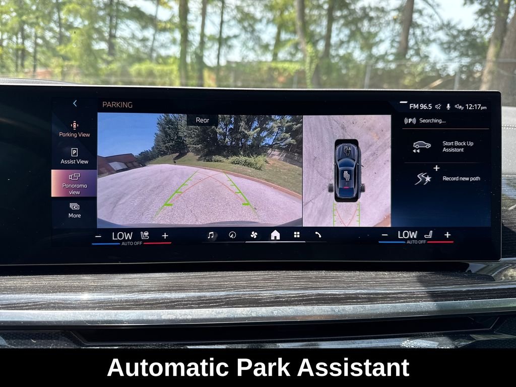 Used 2026 Gray BMW xDrive40i image 21